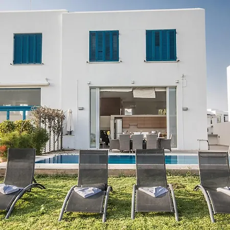 Willa Picture Relaxing Beside Your Private Pool In Reading Your Favourite Book, 1271 Protaras